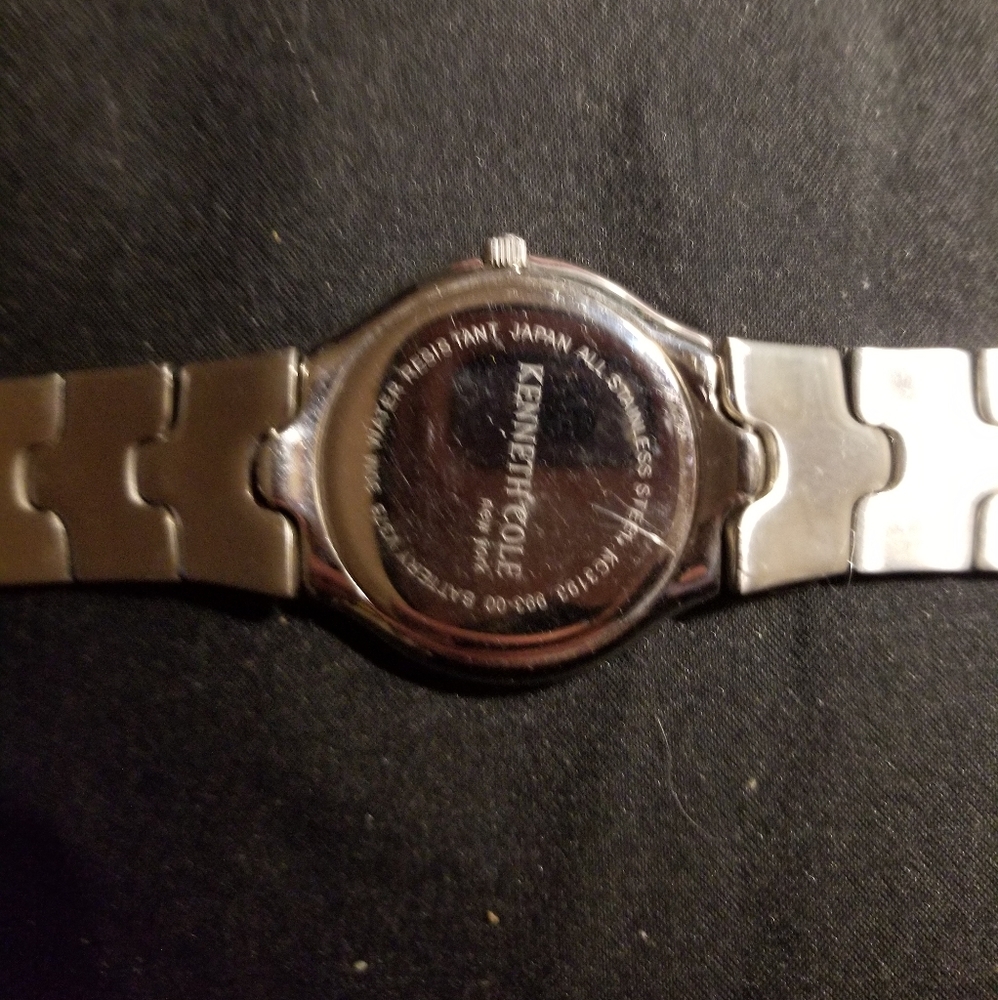 Mans Watch View 2